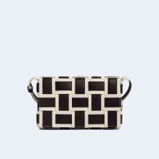 보테가 베네타 내추럴 폰단트 카세트백